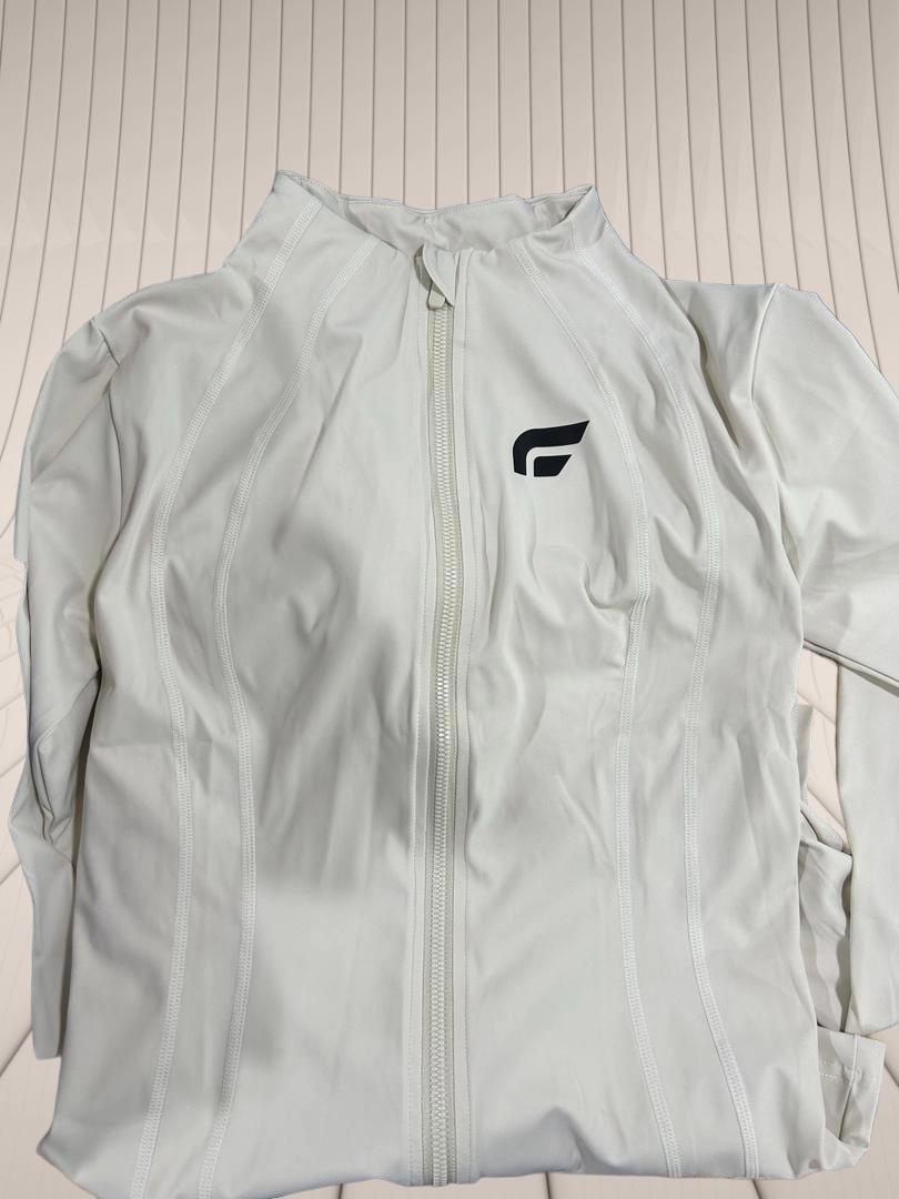 Jacket de sport à fermeture éclair